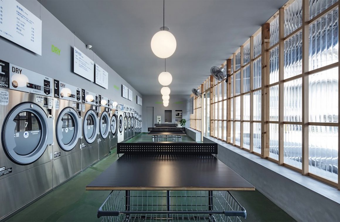 เปลี่ยนวันซักผ้าที่แสนน่าเบื่อให้เป็นวันชิลๆ ที่ร้านสะดวกซัก Laundry ...